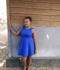 Dating Woman Madagascar to Vohemar  : Mounia, 32 years